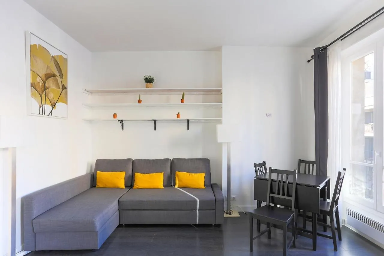 Champs de Mars Appartement Paris France