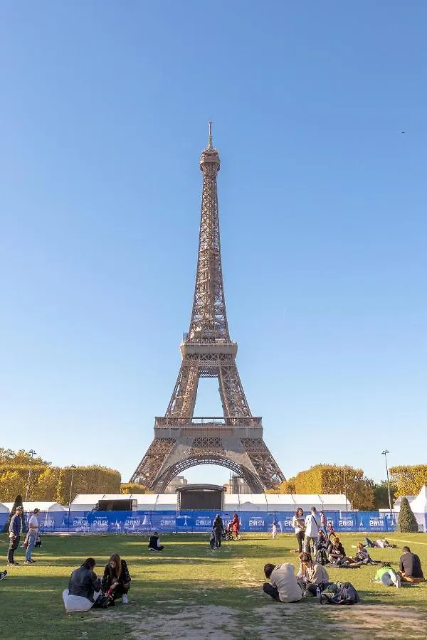 Champs De Mars Appartement Paris 0*,